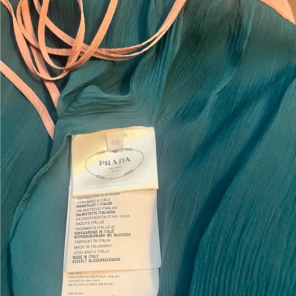 Prada - Picture 8 of 15